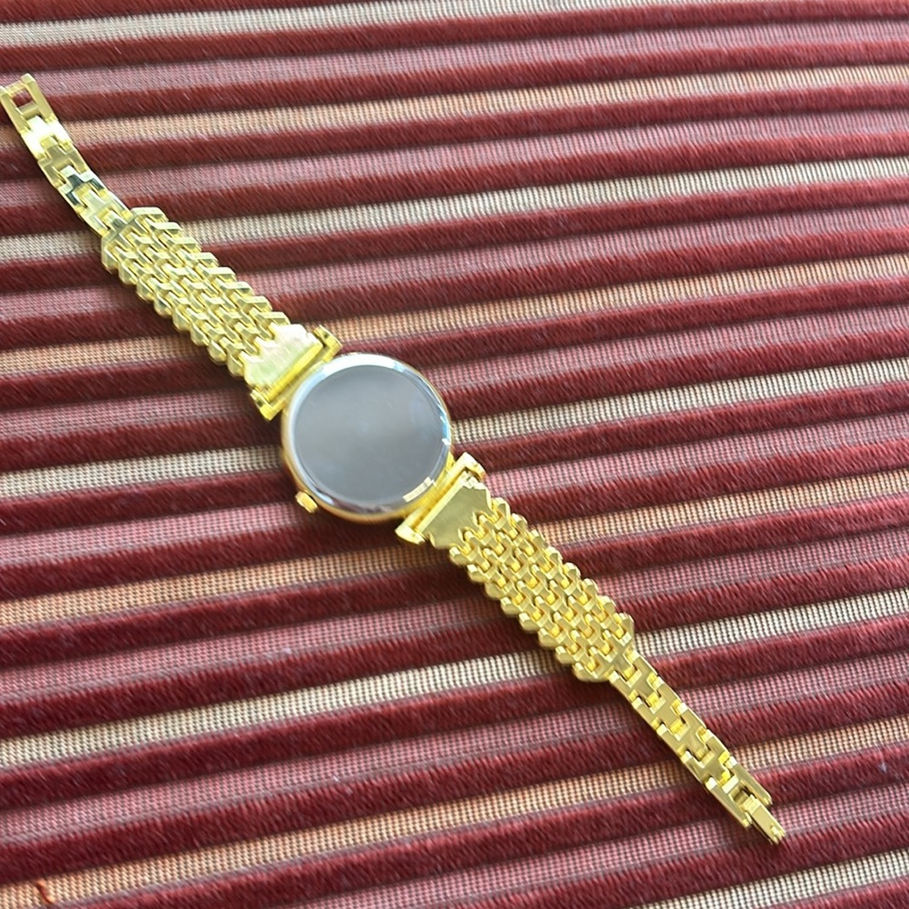 “BLINGY” Watch - Picture 5 of 5